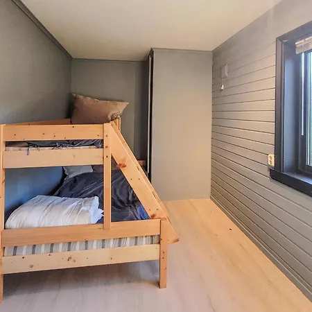 Amazing In Hatlestrand With Wifi Hébergement de vacances *